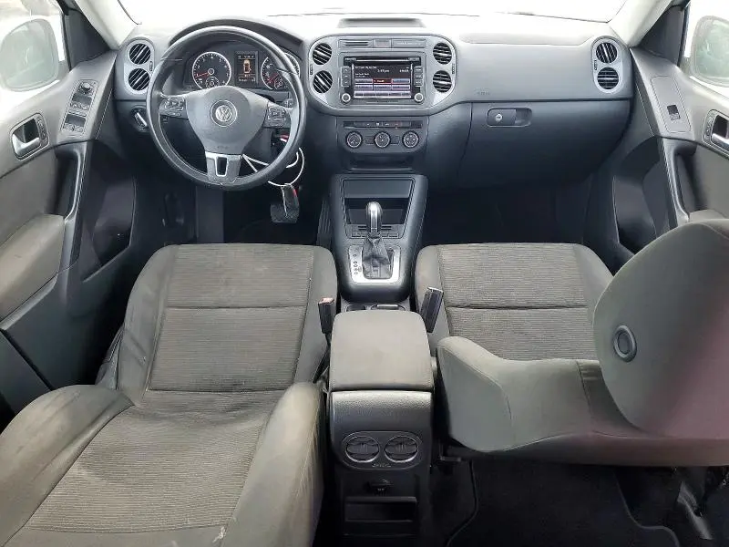 2015 VOLKSWAGEN TIGUAN S  