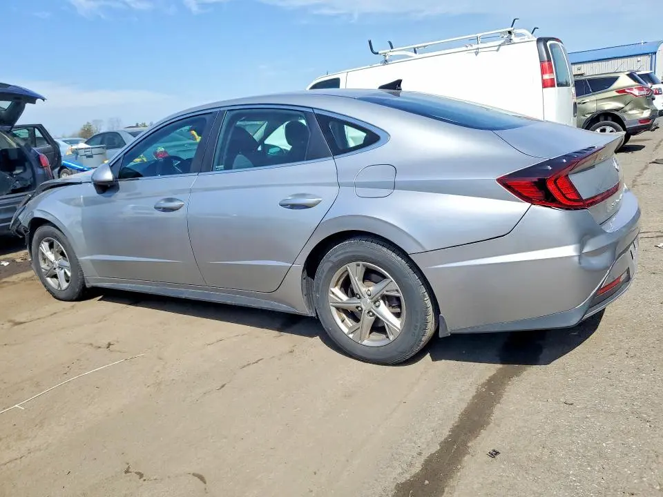 2021 HYUNDAI SONATA SE  