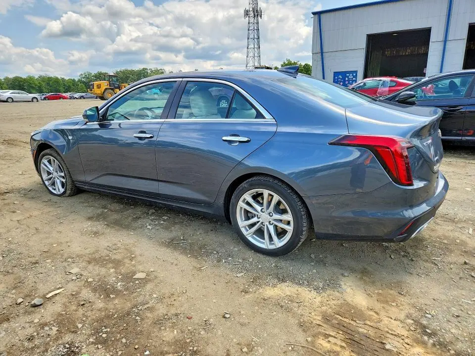 2022 CADILLAC CT4 LUXURY  