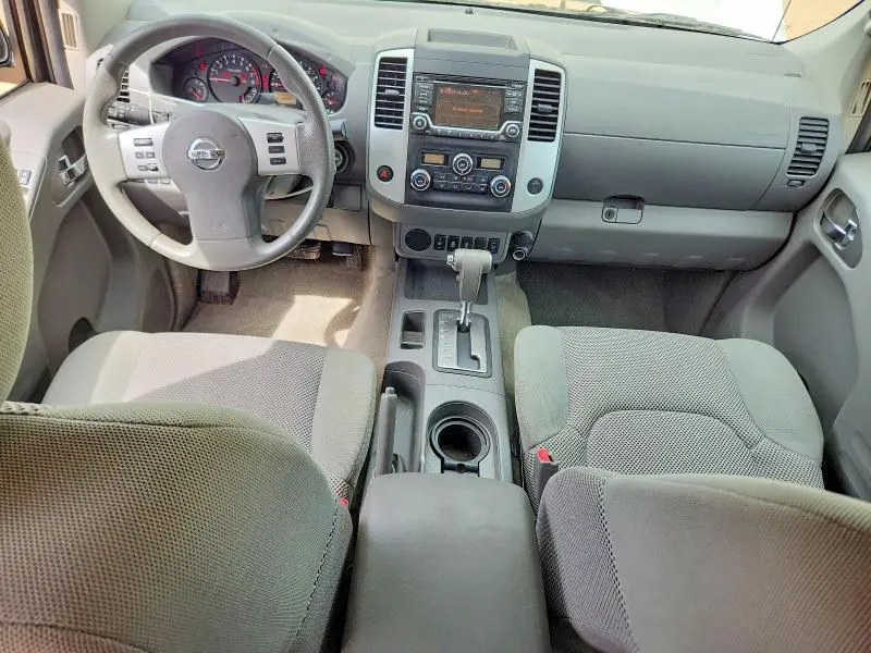 2015 NISSAN FRONTIER S  