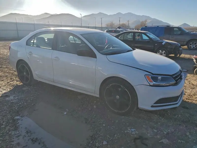 2016 VOLKSWAGEN JETTA S  