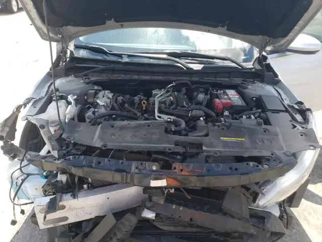 2022 NISSAN ALTIMA SV  