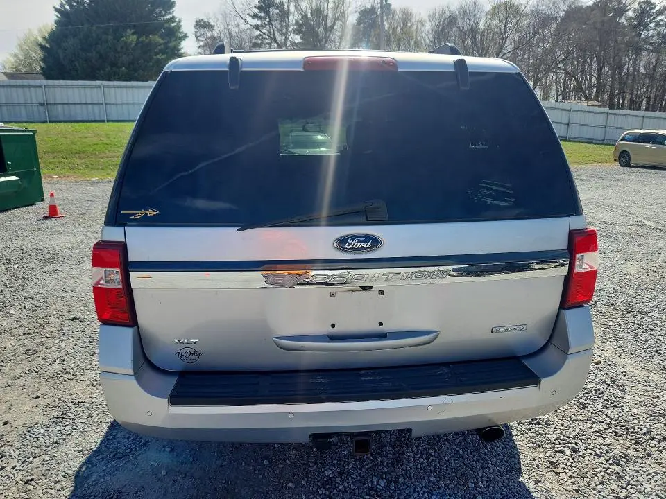 2015 FORD EXPEDITION XLT  