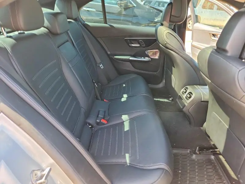 2023 MERCEDES-BENZ C 300  