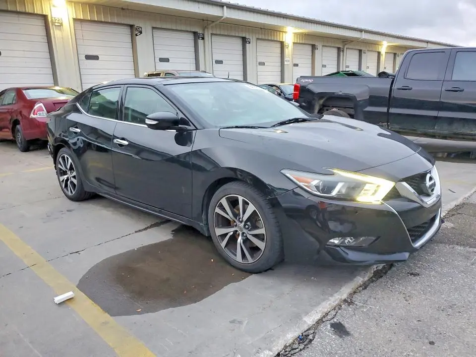 2017 NISSAN MAXIMA   