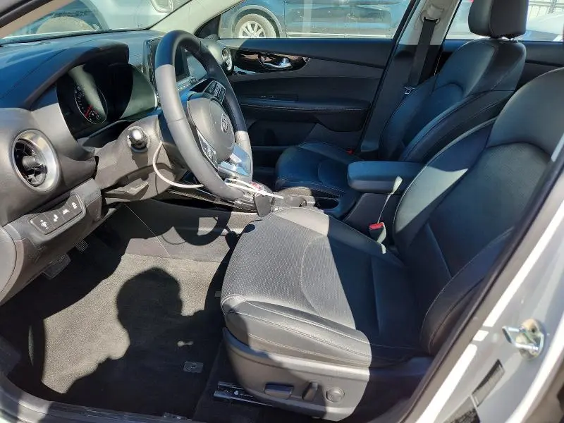 2021 KIA FORTE EX  