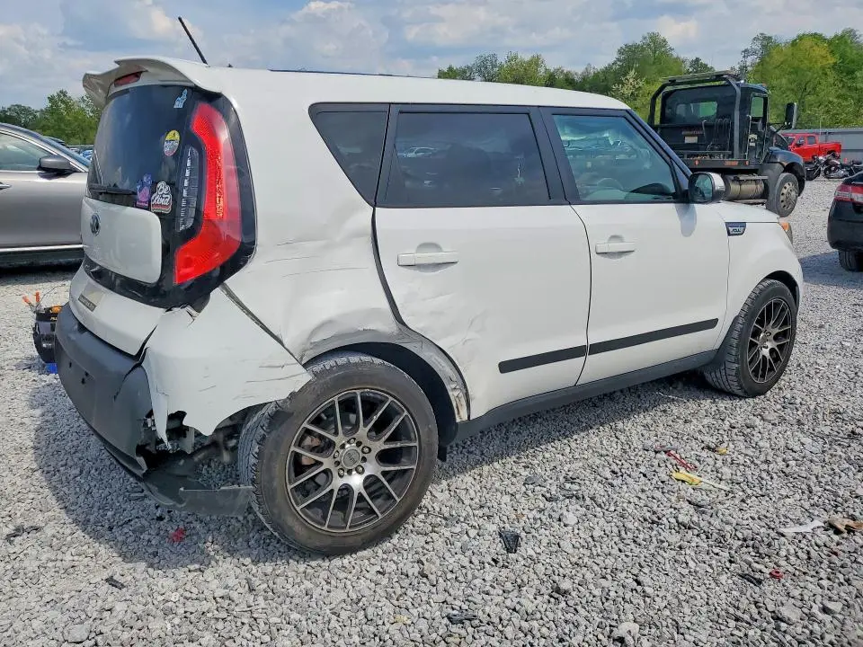 2014 KIA SOUL +  