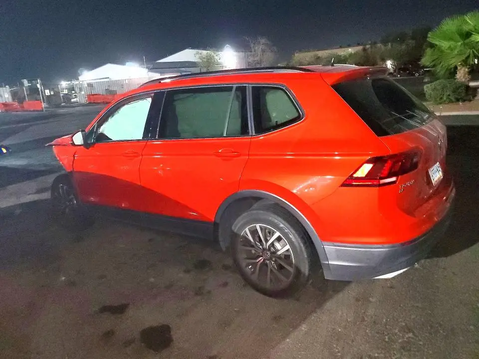 2019 VOLKSWAGEN TIGUAN SE  