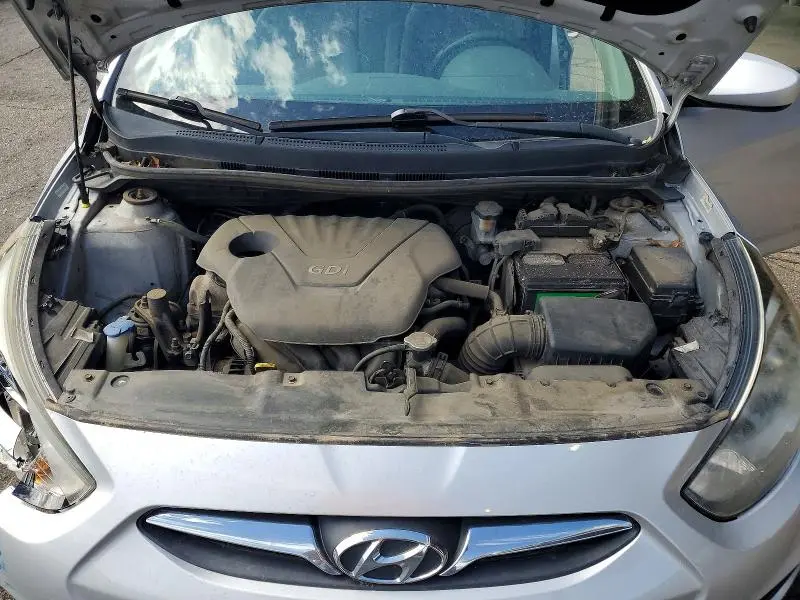 2013 HYUNDAI ACCENT GLS  