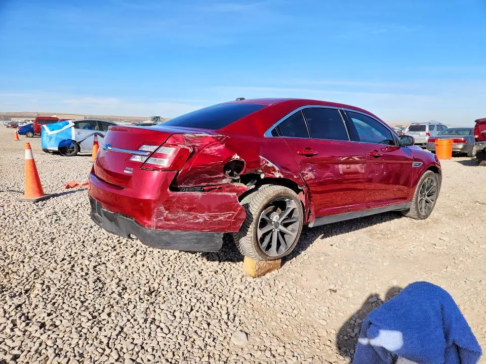 2015 FORD TAURUS SEL  