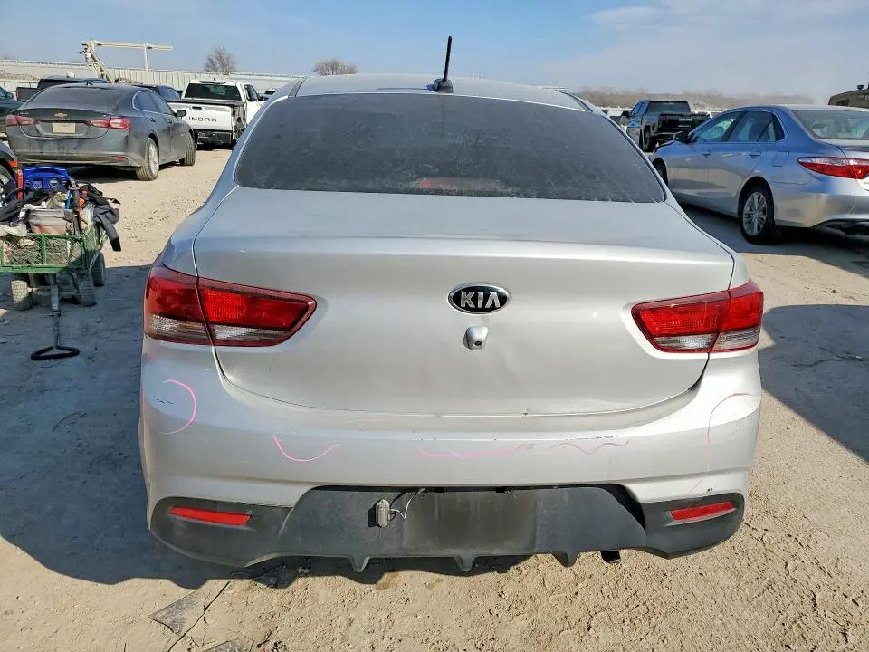 2020 KIA RIO LX  