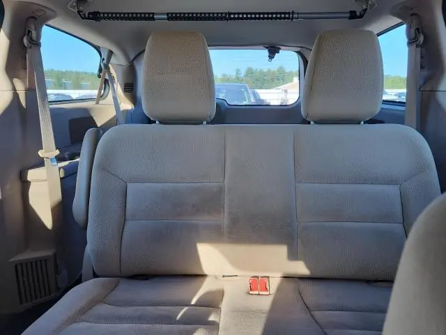 2015 DODGE GRAND CARAVAN SE  