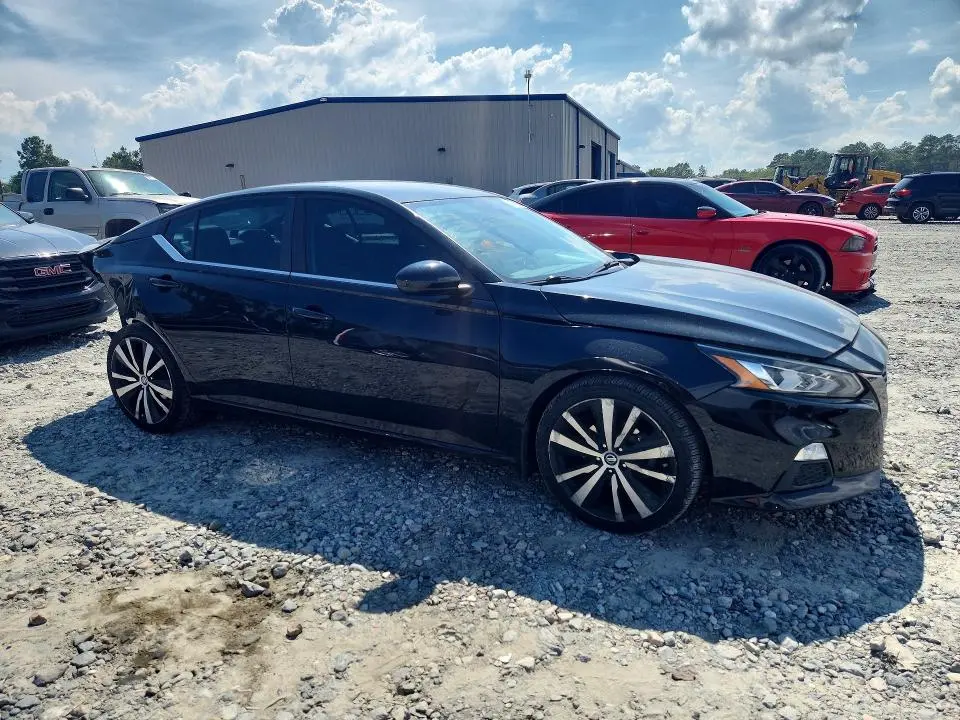 2020 NISSAN ALTIMA SR  