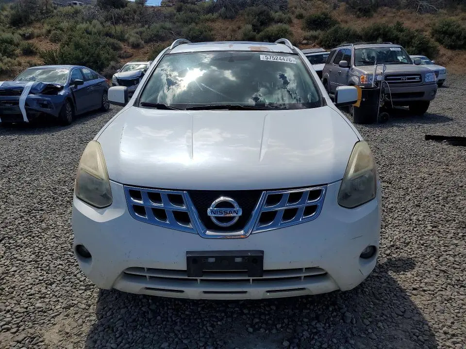 2011 NISSAN ROGUE S  