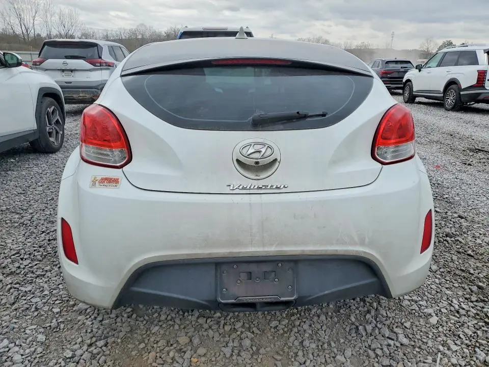 2017 HYUNDAI VELOSTER BASE  