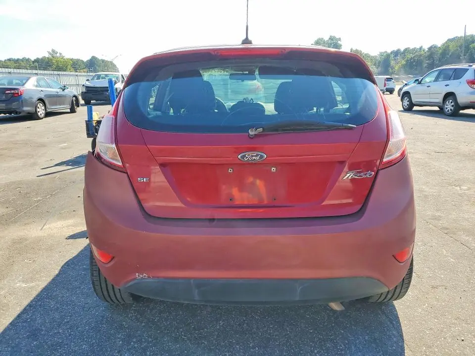 2016 FORD FIESTA SE  