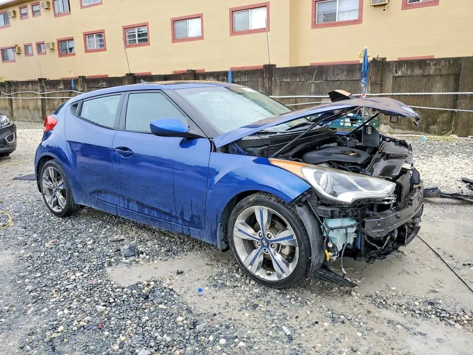 2017 HYUNDAI VELOSTER VALUE EDITION  