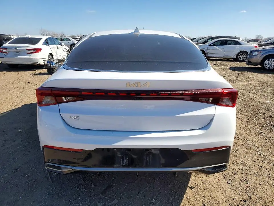 2023 KIA K5 LXS  