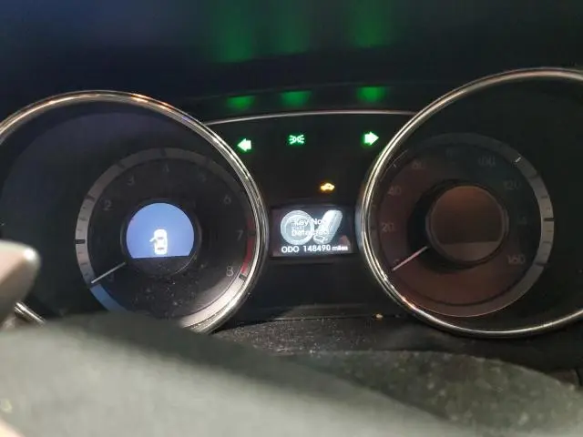 2011 HYUNDAI SONATA SE  