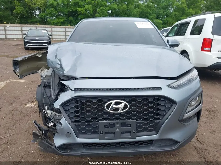 2021 HYUNDAI KONA SE