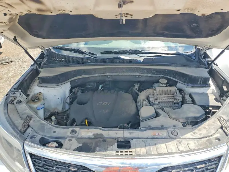2014 KIA SORENTO LX  