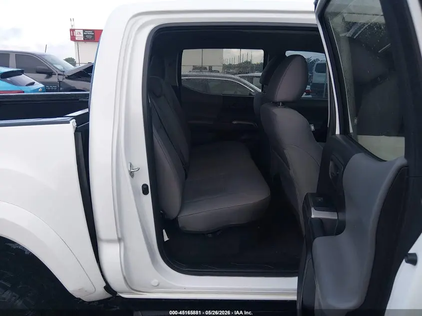 2022 TOYOTA TACOMA SR5 V6