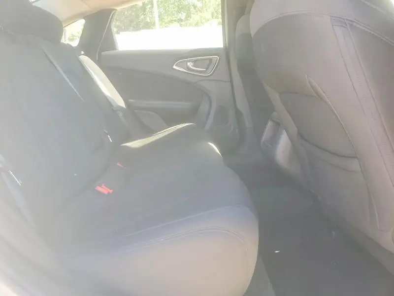 2017 CHRYSLER 200 LIMITED  