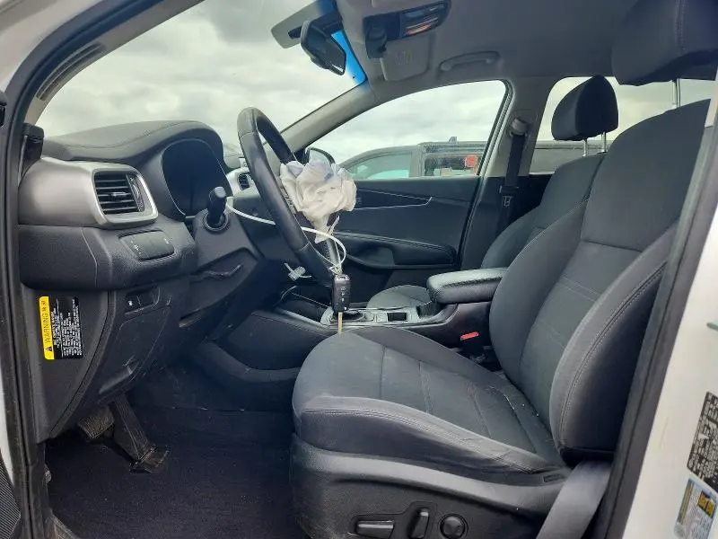2018 KIA SORENTO LX  