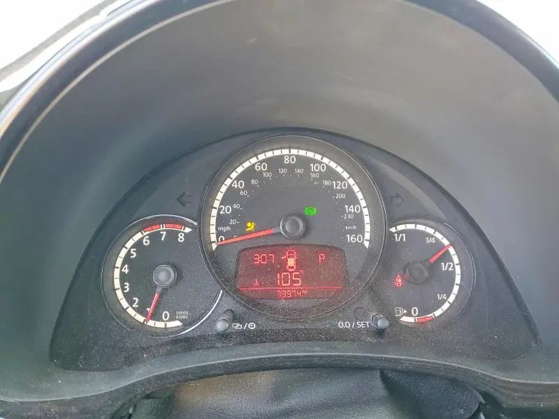 2016 VOLKSWAGEN BEETLE 1.8T  