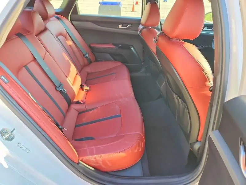 2023 KIA K5 GT LINE  
