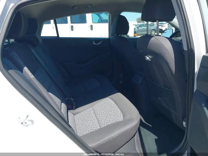 2018 HYUNDAI IONIQ HYBRID BLUE