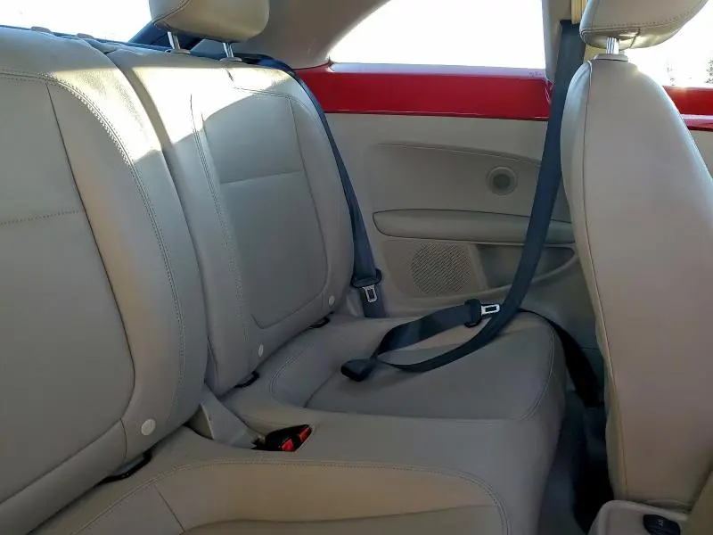 2014 VOLKSWAGEN BEETLE   