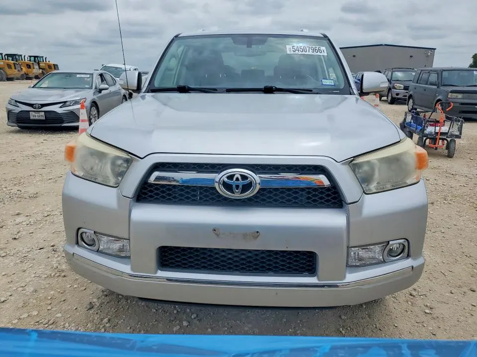 2012 TOYOTA 4RUNNER SR5  