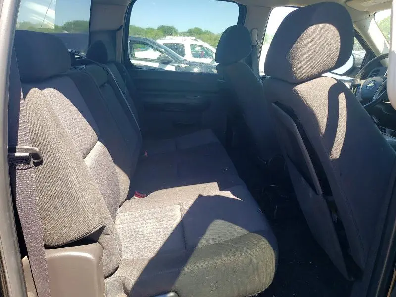 2011 CHEVROLET SILVERADO K1500 LT  