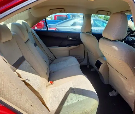 2014 TOYOTA CAMRY LE  