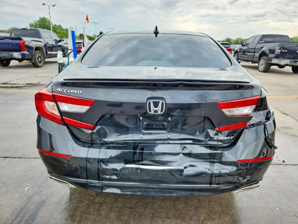 2020 HONDA ACCORD SPORT  
