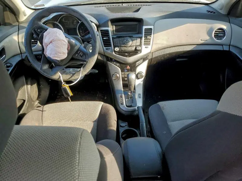 2013 CHEVROLET CRUZE LS  