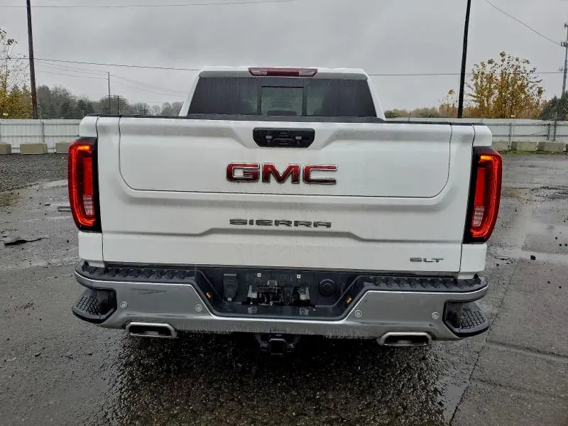 2024 GMC SIERRA K1500 SLT  