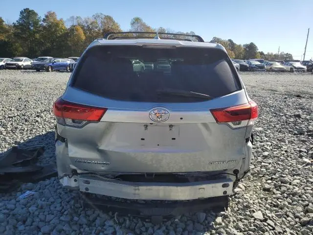 2017 TOYOTA HIGHLANDER LIMITED  