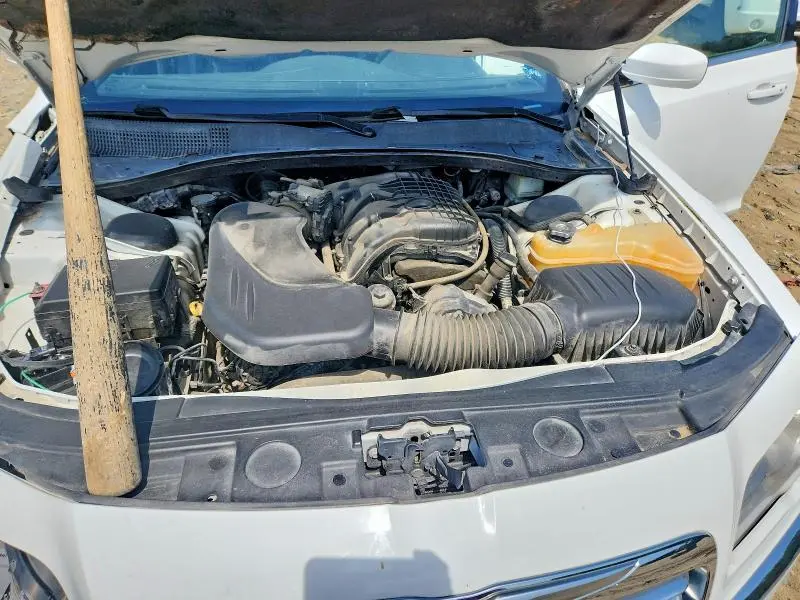 2013 CHRYSLER 300   