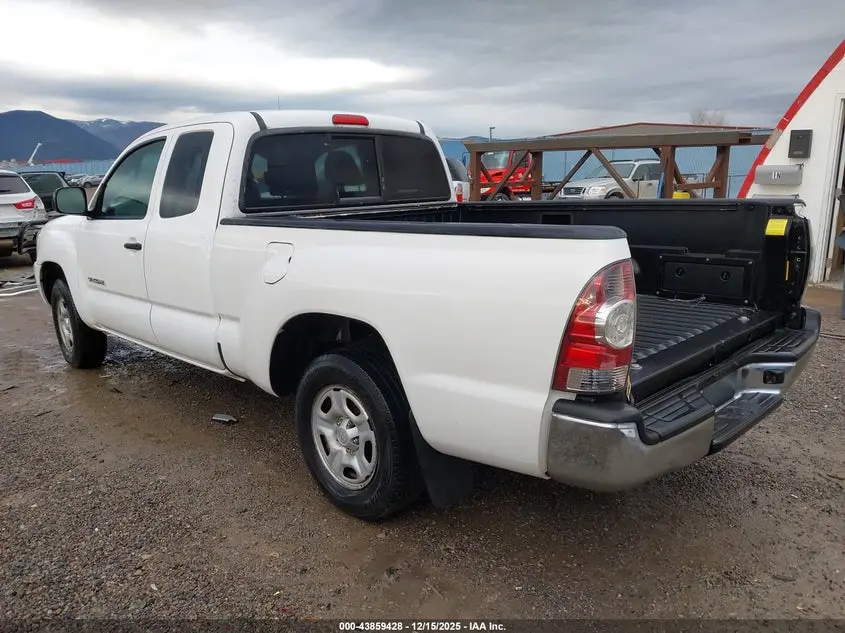 2011 TOYOTA TACOMA  