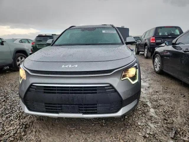 2023 KIA NIRO EX  
