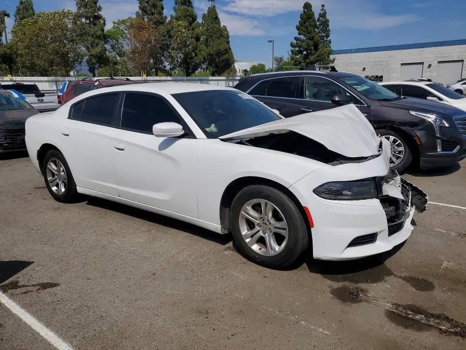 2021 DODGE CHARGER SXT  