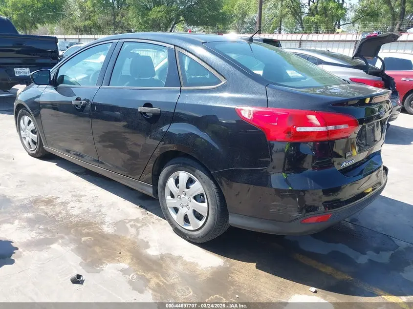 2016 FORD FOCUS S