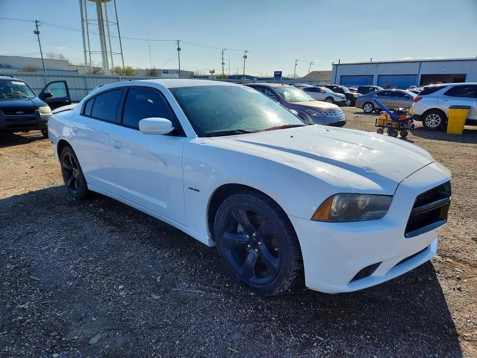 2014 DODGE CHARGER R  