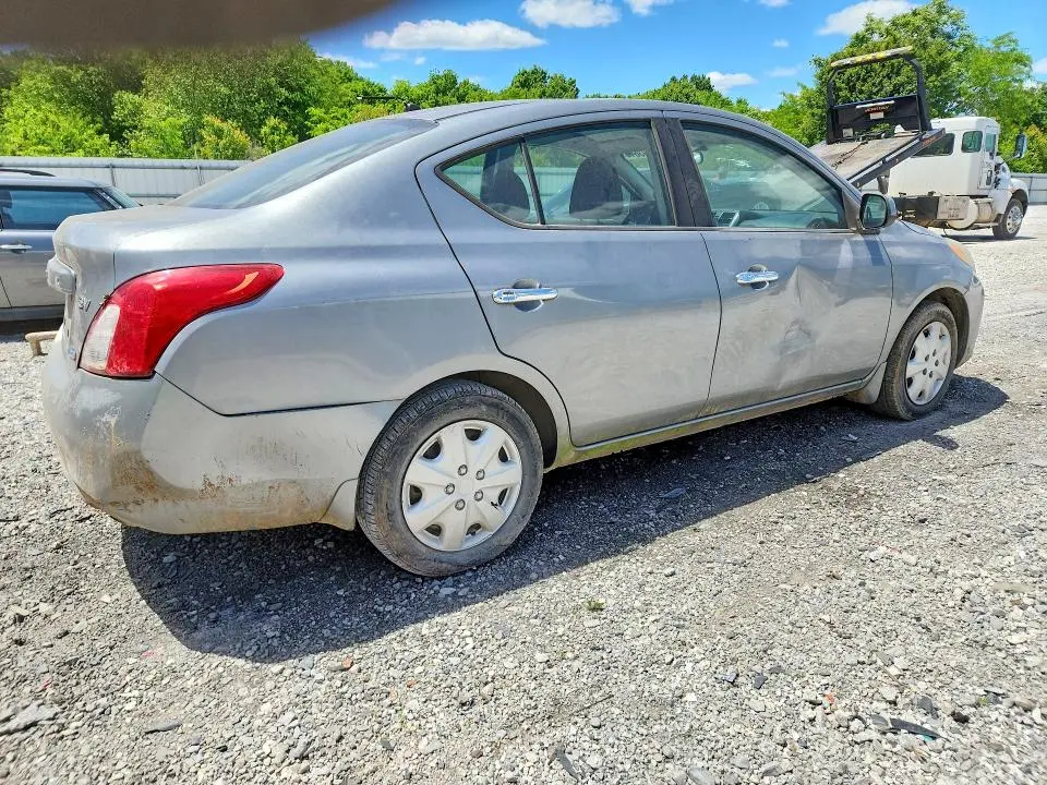 2012 NISSAN VERSA 1.6 S  