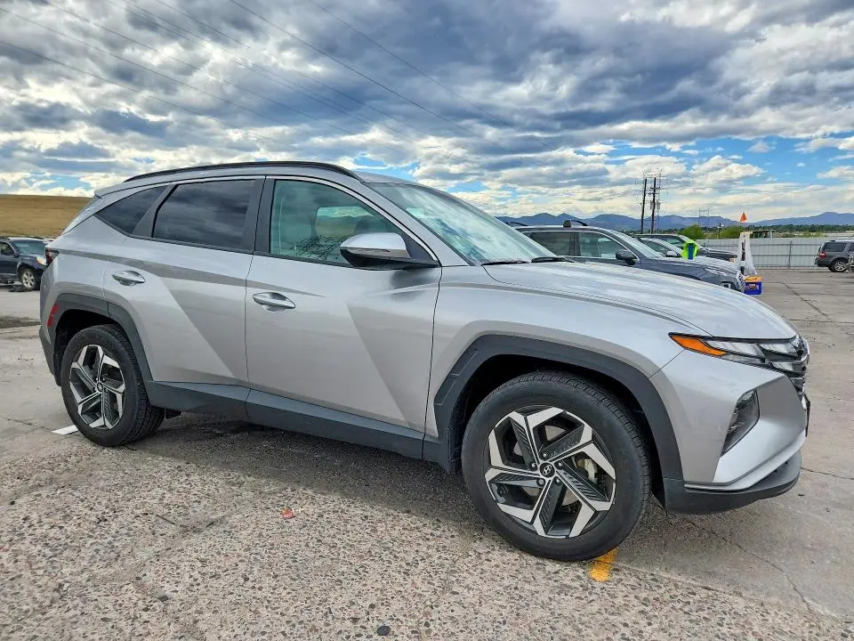 2024 HYUNDAI TUCSON SEL  