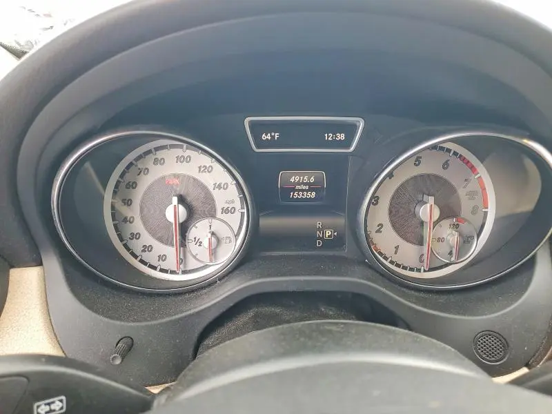 2015 MERCEDES-BENZ GLA 250 4MATIC  
