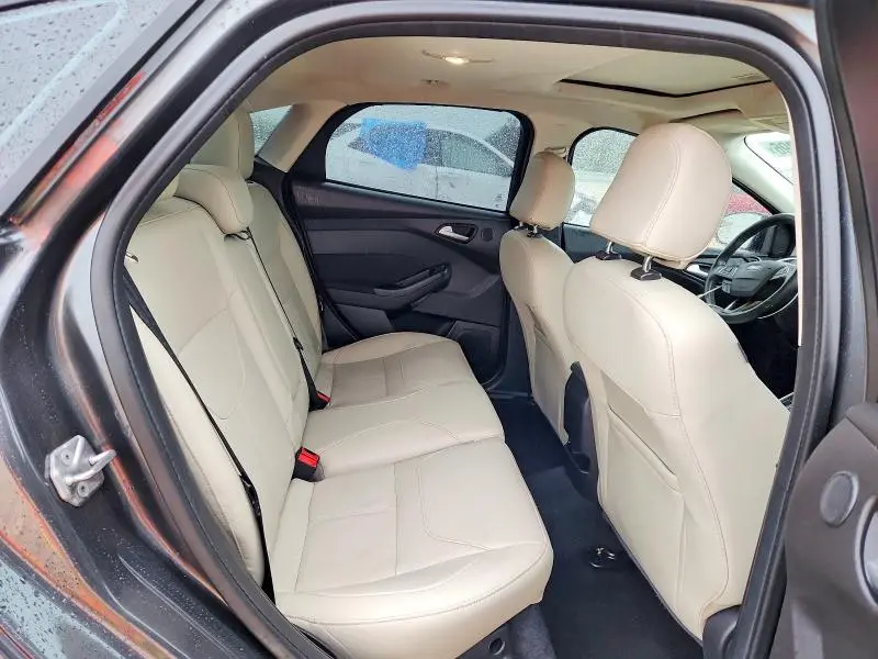 2017 FORD FOCUS TITANIUM  