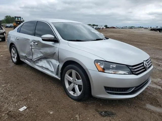 2014 VOLKSWAGEN PASSAT SE  